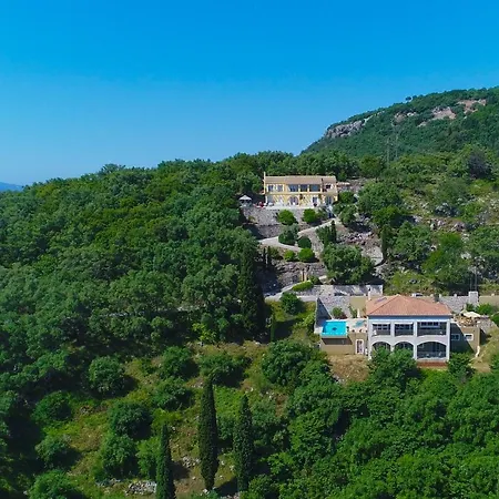 Vila Rose Above Agni With Amazing Views